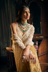 Ivory Three-dimensional Saree