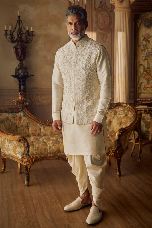 Champagne Three- Dimensional Bundi Set