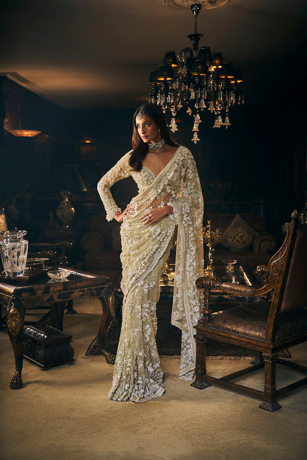 What is the cost of an Indian wedding saree? - Quora