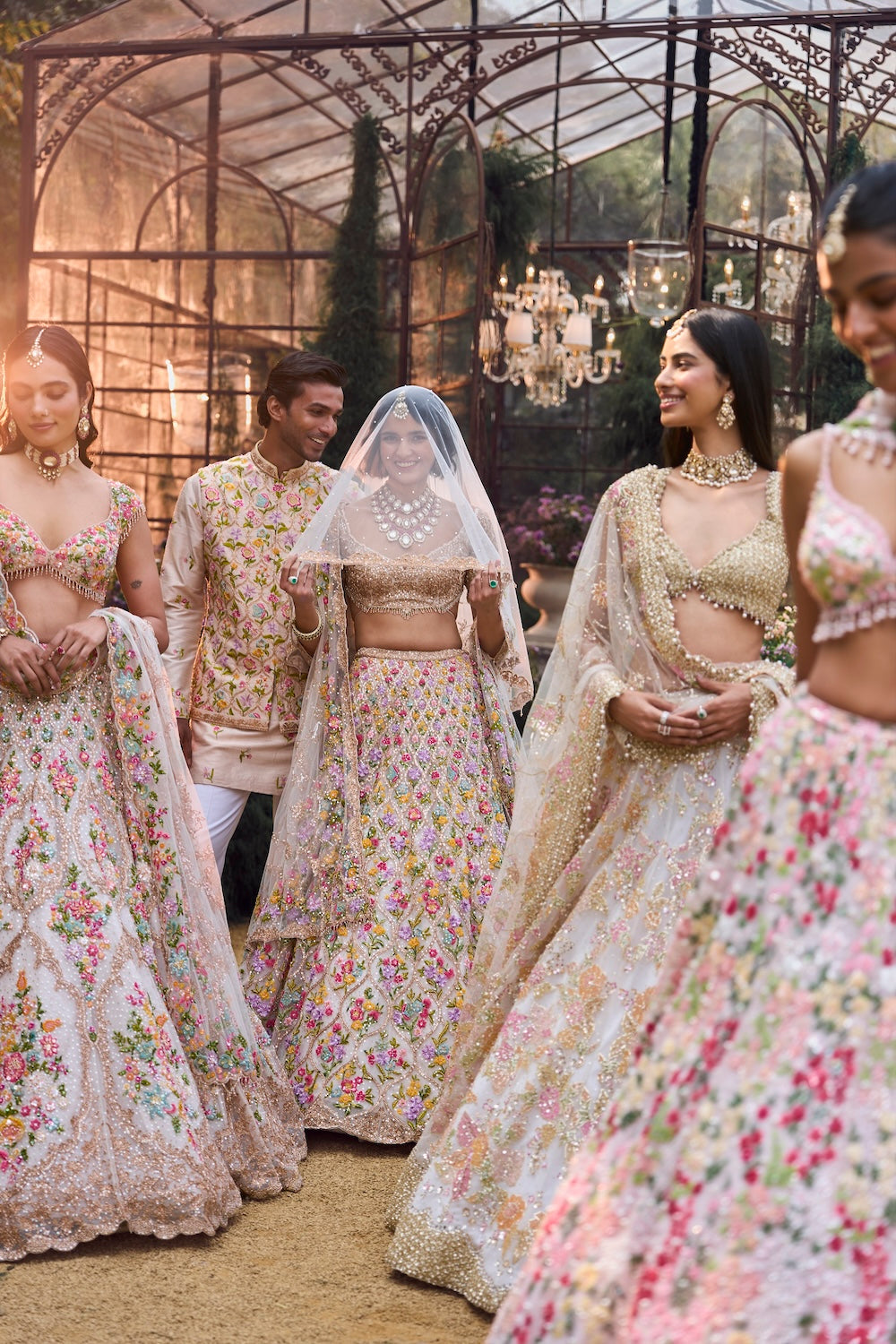 Multi-Coloured Floral Bundi Set